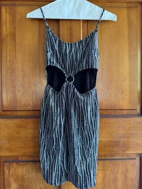 Sexy black/metallic dazzling dress!